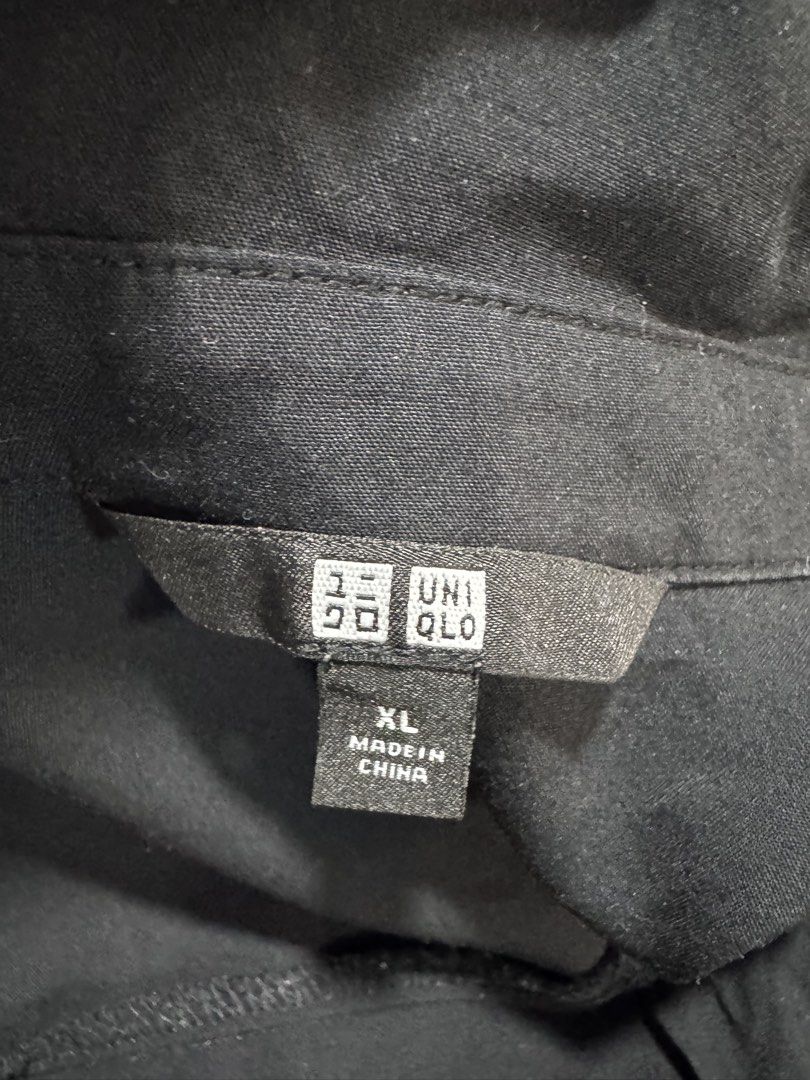 UNIQLO drape button down rayon top (Category: Blouses) located in General Santos City (Dadiangas). Submitted by curatedstuffs101 (Listing ID 1465599983, Image 3). Description: Like new No flaws Color rate:10/10 Size:XL on tag Dimension Width:24 inches Length:25 inches Low ballers will not be entertained .