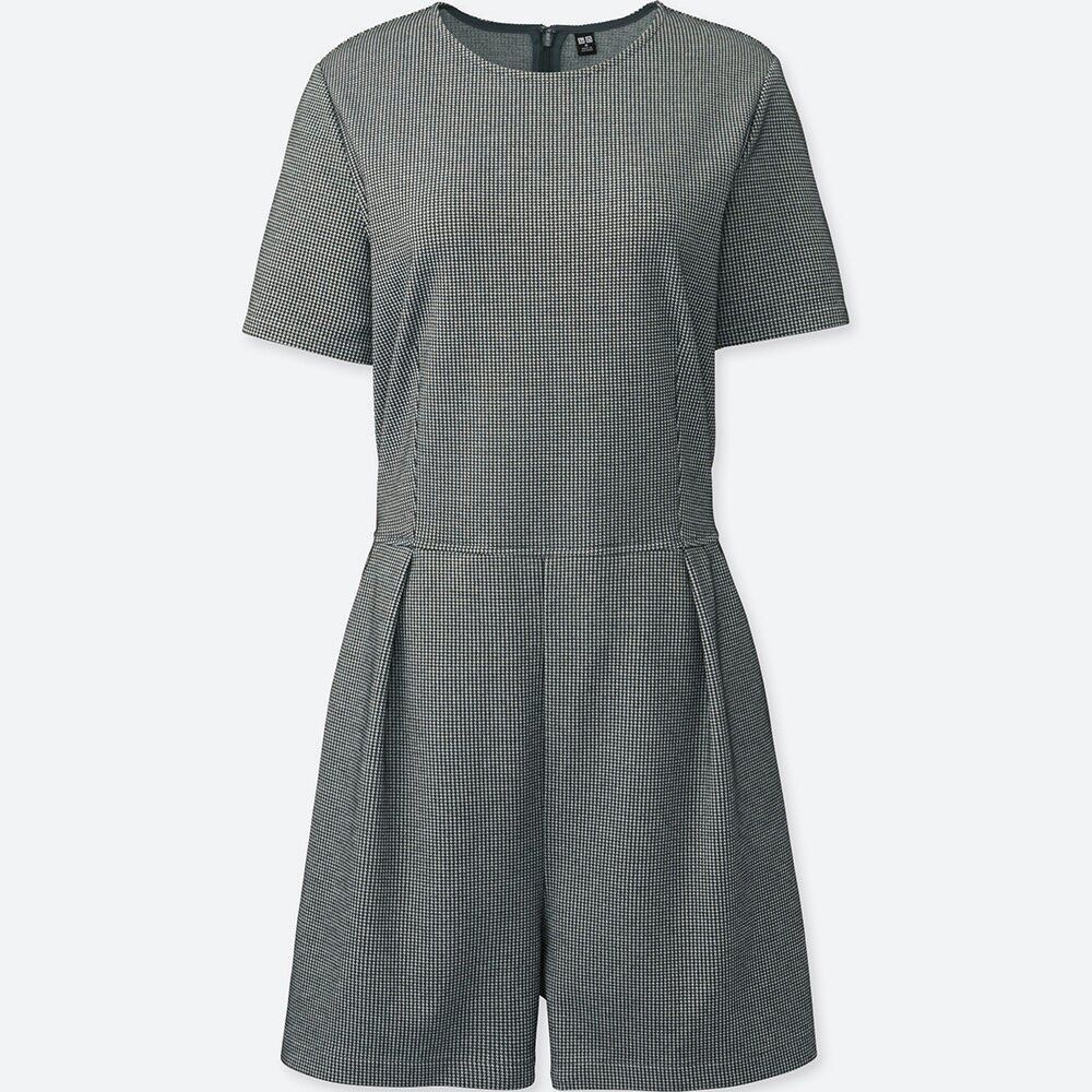 Uniqlo Grey Romper (Category: Jumpsuits) located in Manila. Submitted by sunglassesindoor (Listing ID 1465678412, Image 1). Description: •Selling it for a low price na •Message for more inquiries! 💸 Payment via GCash only 📦 Delivery via J&T or Lalamove.