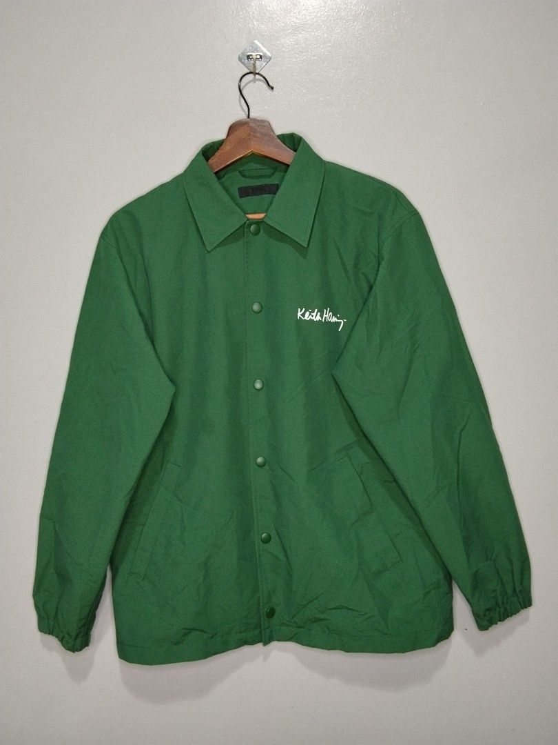 Uniqlo Keith Haring (Category: Coats, Jackets and Outerwear) located in Bago City. Submitted by gent.ly.getup (Listing ID 1465692420, Image 1). Description: like new no issue 22 by 27 9.8/10 color rate best fit medium.