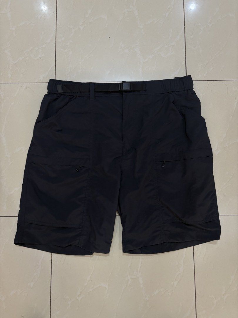 Uniqlo Utility Geared Shorts (Category: Shorts) located in Iligan City. Submitted by thrift4dayz (Listing ID 1465592311, Image 1). Description: - Size: Large - 34” - Material: Lightweight nylon, ideal for outdoor activities and casual wear - Waistband: Elastic at the back for added comfort, featuring a built-in adjustable belt with buckle - Almost brand new condition .