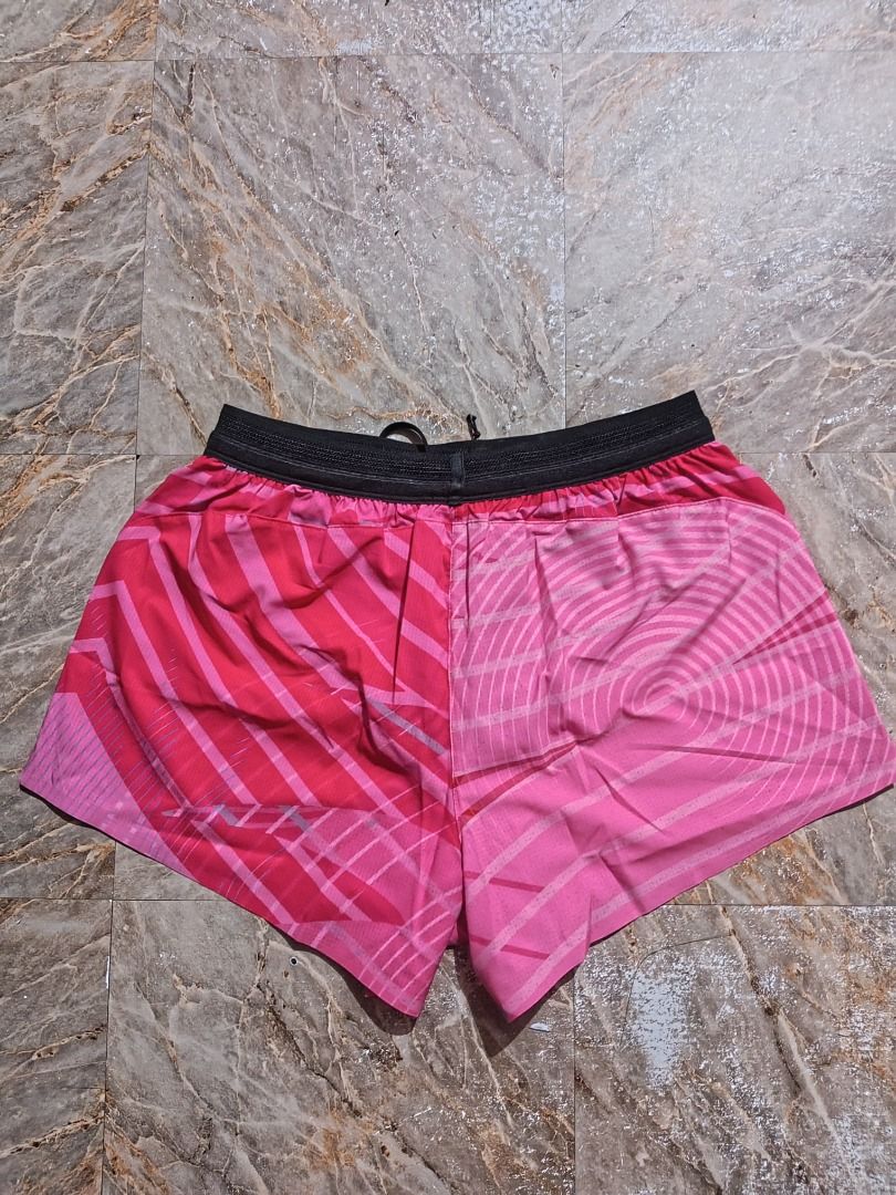 UVU split short pink (Category: Activewear) located in Quezon City. Submitted by envymoves (Listing ID 1465692432, Image 2). Description: Available size small .