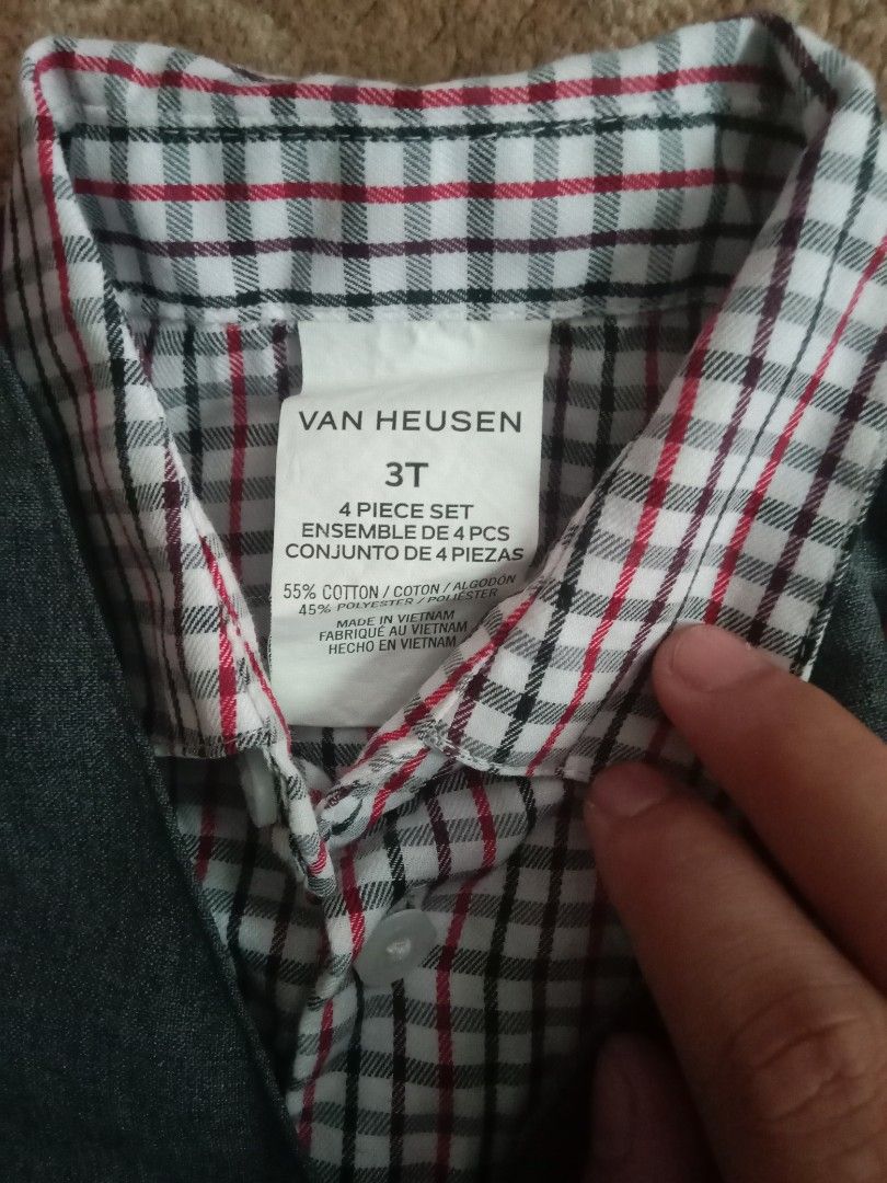 Van Heusen checked long sleeves polo with vest (Category: Babies & Kids Fashion) located in Manila. Submitted by kristhine19 (Listing ID 1465656108, Image 2). Description: .