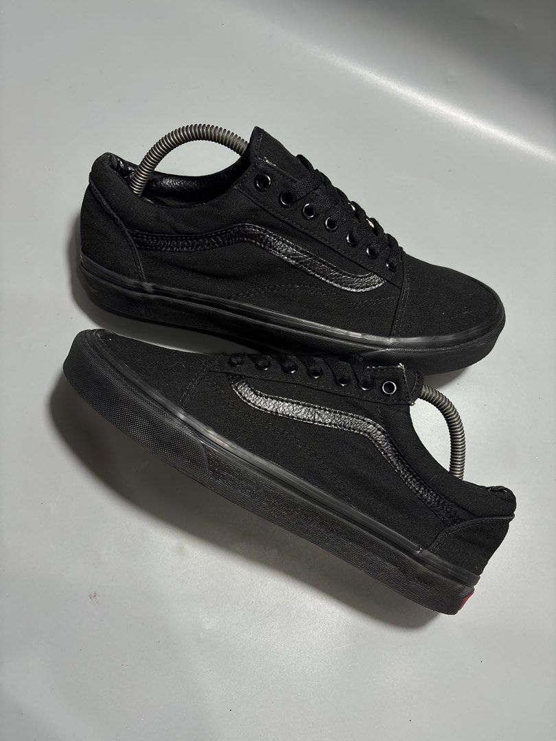 Vans Old Skool Black Canvas Size 10 US / 43 (Category: Sneakers) located in Butuan. Submitted by shoeetasho (Listing ID 1465757392, Image 2). Description: - Item: Vans Old Skool (Triple Black) - Size: US 10 / EUR 43 / 28cm - Condition: Uppers are clean, minor dirt on soles from handling - Design: Black canvas with black leather side stripe and matching black sole - Perks: FREE shipping included.
