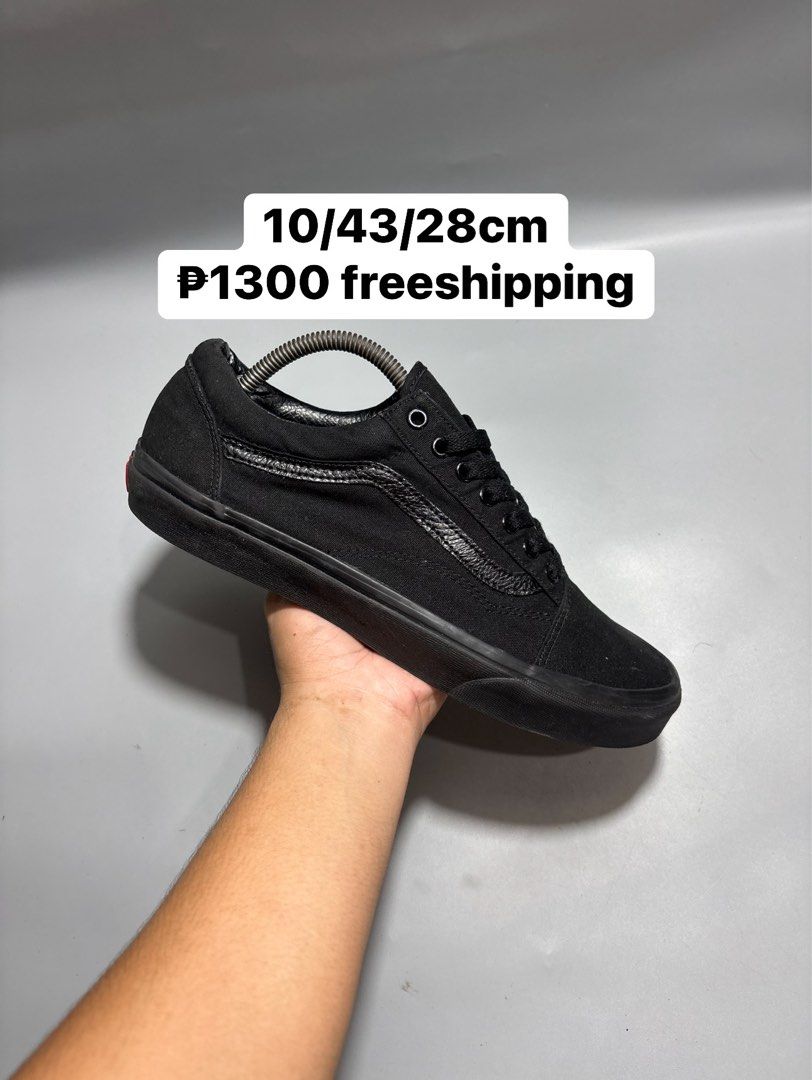 Vans Old Skool Black Canvas Size 10 US / 43 (Category: Sneakers) located in Butuan. Submitted by shoeetasho (Listing ID 1465757392, Image 1). Description: - Item: Vans Old Skool (Triple Black) - Size: US 10 / EUR 43 / 28cm - Condition: Uppers are clean, minor dirt on soles from handling - Design: Black canvas with black leather side stripe and matching black sole - Perks: FREE shipping included.