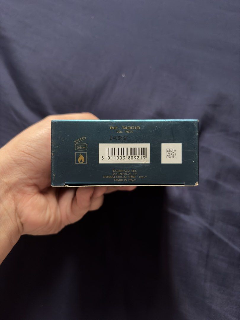 Versace Eros Eau de Toilette 100ml (Category: Fragrance & Deodorants) located in Antipolo. Submitted by datboi.dy (Listing ID 1465656760, Image 2). Description: - Item: Versace Eros Eau de Toilette - Volume: 100ml (Full Size) - Packaging: Comes with original box, batch code, and barcode - Design: Classic turquoise glass with embossed Medusa logo and Greek key pattern - Type: Natural spray formulation - Condition: Used barely - RUSH shipping and s