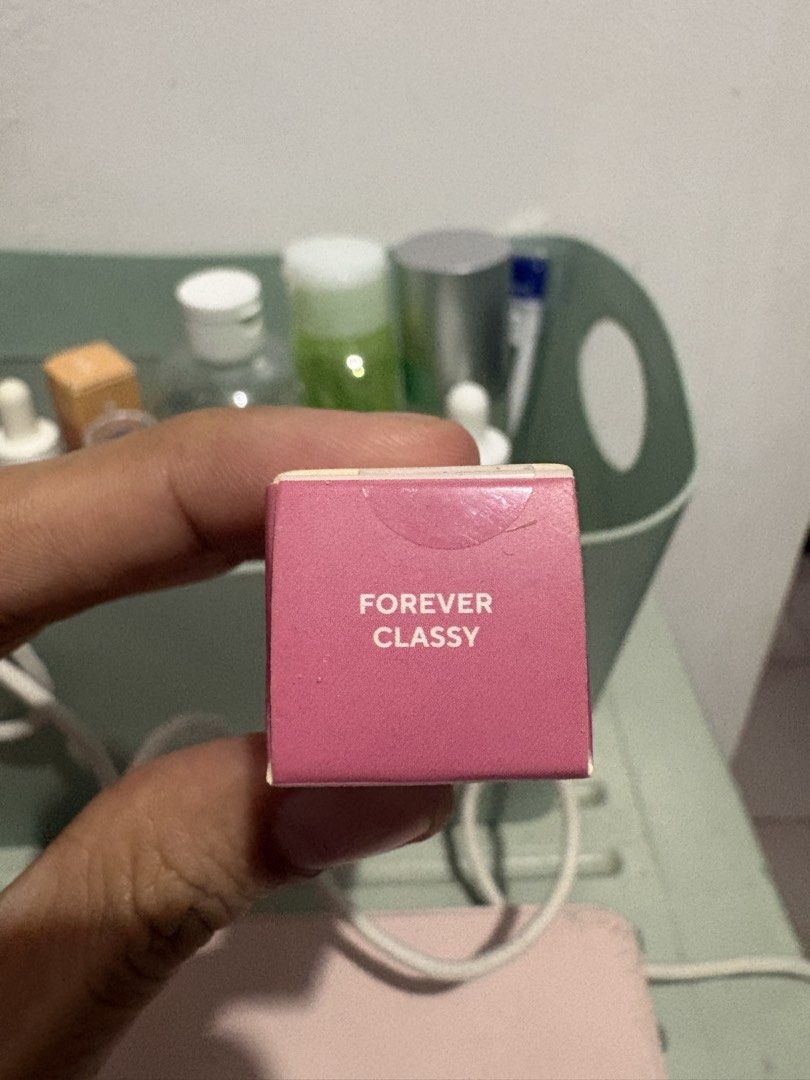 Vice Cosmetics Multimatte Liquid Blush Forever Classy (Category: Makeup) located in Valenzuela. Submitted by eccarnaje (Listing ID 1465674754, Image 3). Description: - Brand: Vice Cosmetics - Product: Multimatte Liquid Blush - Shade: Forever Classy - Volume: 6ml - Condition: Brand new, unopened, and sealed box - Batch: N2505AY (Mfg: April 2025) - Multi-purpose longwear matte formula for eyes, cheeks, and lips.