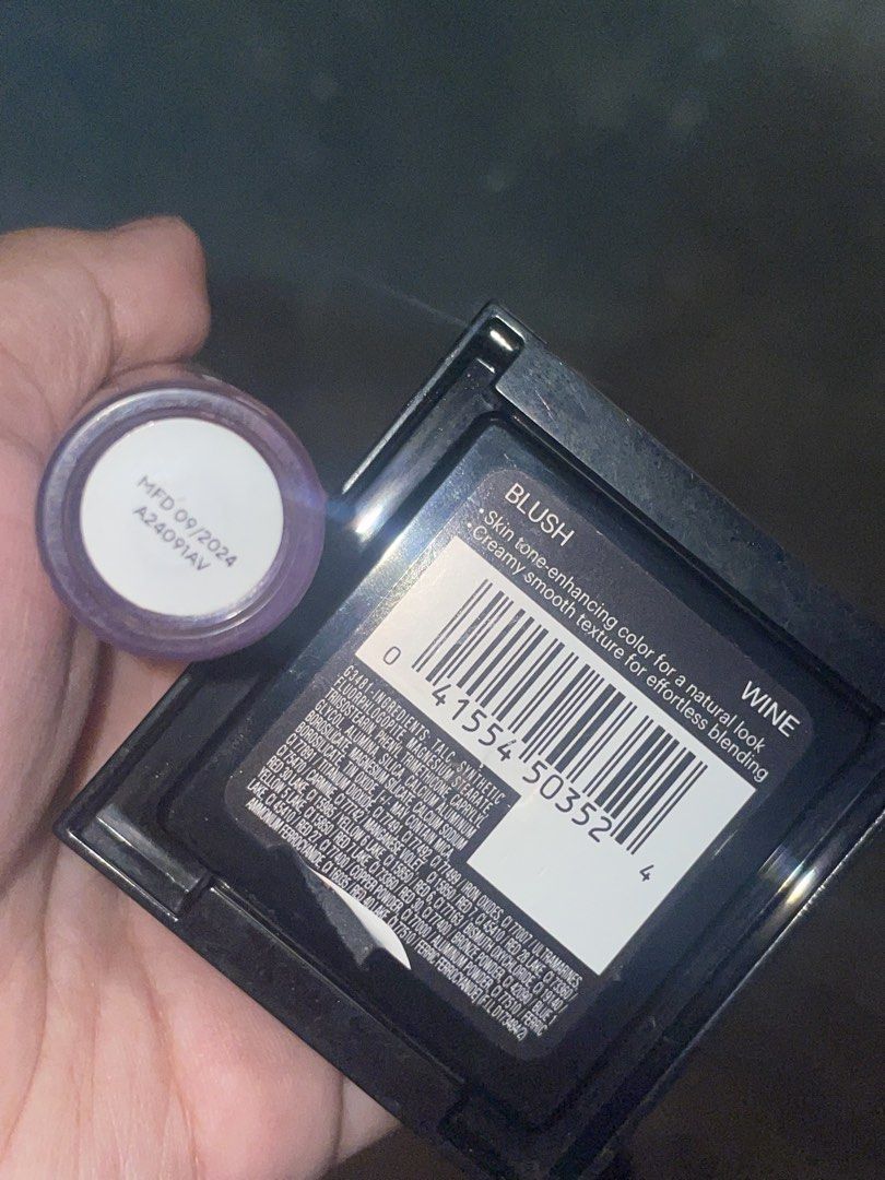 Vice Maybelline Blush Makeup Bundle Take All (Category: Makeup) located in Rizal. Submitted by gentle.decluttering (Listing ID 1465665466, Image 3). Description: vice-70% maybelline-used twice lang.