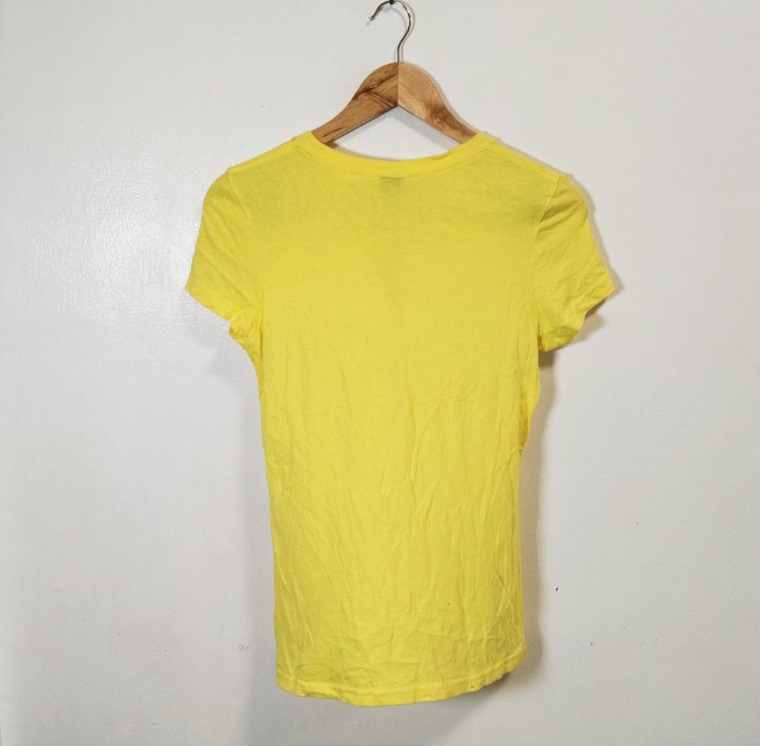 Vintage 2006 paul frank shirt (Category: Shirts) located in Pateros City. Submitted by blashjunks.y2k (Listing ID 1465714848, Image 3). Description: VINTAGE 2006 PAUL FRANK SHIRT SIZE MEDIUM ON TAG 25" LENGTH 17" WIDTH 500PHP MSG US.