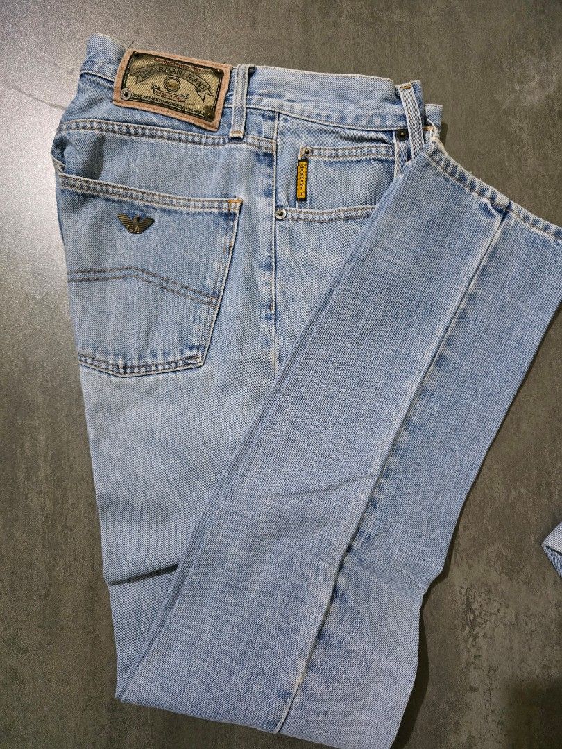 Vintage Armani Jeans (Category: Jeans) located in Tanjay. Submitted by banannabeth (Listing ID 1465701854, Image 3). Description: Minor fraying at the hem Length - 42in Waist - 27-28in 🚚 MOP: GCash or Gotyme Courier: J&T.