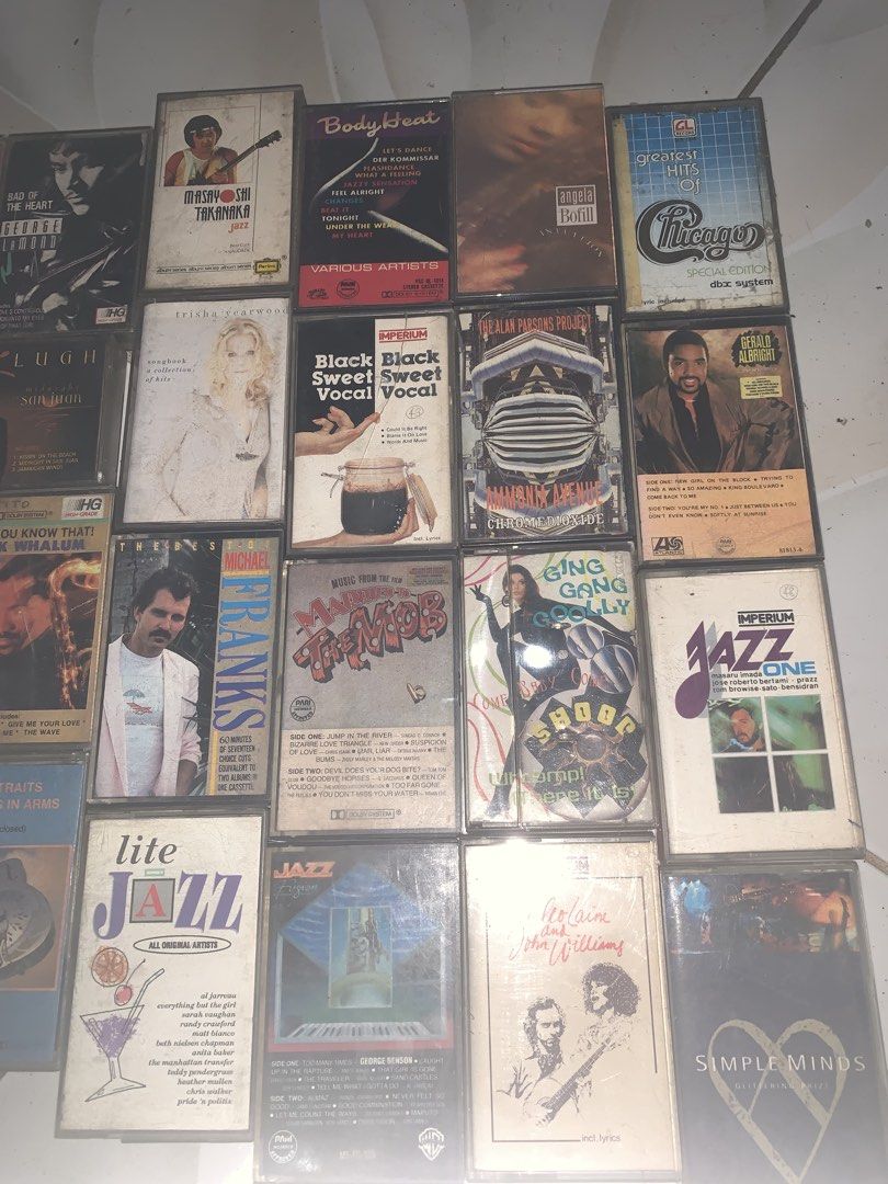 Vintage cassette tapes original (Category: CDs & DVDs) located in Quezon City. Submitted by sojisup (Listing ID 1465696154, Image 3). Description: Vintage tapes at 350 each thank you .