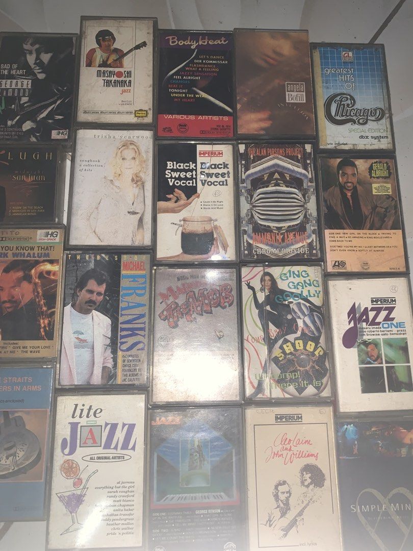 Vintage cassette tapes original (Category: CDs & DVDs) located in Quezon City. Submitted by sojisup (Listing ID 1465696154, Image 1). Description: Vintage tapes at 350 each thank you .