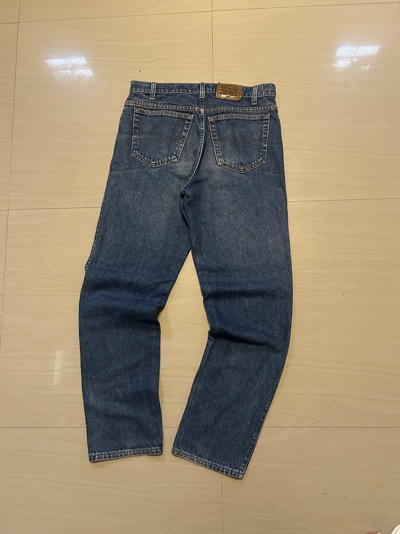 Vintage Levis 540 Brown Tab Pants (Category: Jeans) located in Dasmarinas. Submitted by zn_upcldtrs (Listing ID 1465635626, Image 2). Description: Vintage Levis 540 Brown Tab Pants - Size 34 / 43 Length - As New Condition - No Issue.