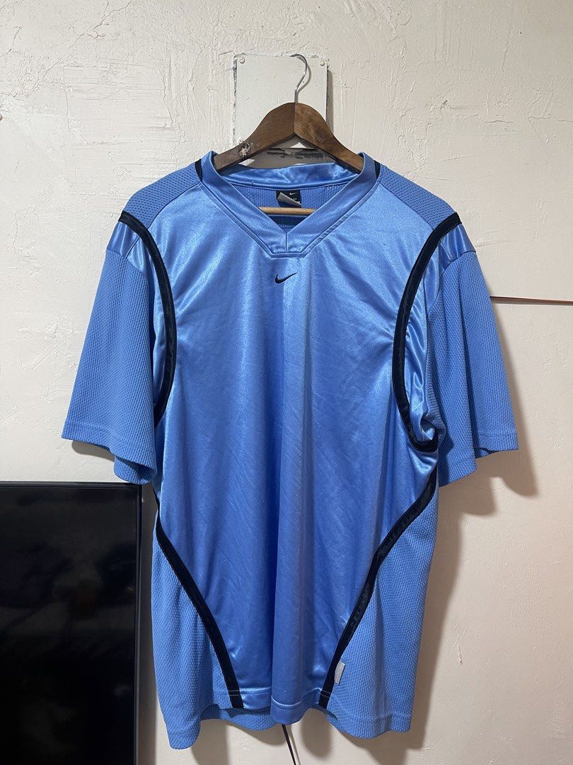 Vintage Nike Centerswoosh Jersey (Category: Activewear) located in Marikina City. Submitted by joshuaades21107 (Listing ID 1465759188, Image 1). Description: Nike Sphere dry Center swoosh Jersey Hooptech XL on tag, best fit large Minimal runs Open for video call for checking Marikina loc Can ship nationwide.