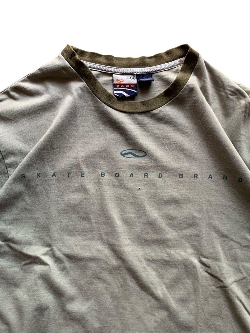 vintage vans ringer tee (Category: Tshirts & Polo Shirts ) located in Davao. Submitted by oplangtungyang (Listing ID 1465665296, Image 2). Description: Size: M Width: 21” Length: 27” Color rate: 10/10 Condition: 9.5/10 Pinhole, minimal crackprints .