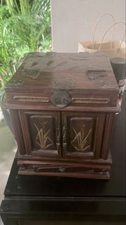(Category: ) located in . Submitted by shoshop (Listing ID 1465702682, Image 1). Description: .