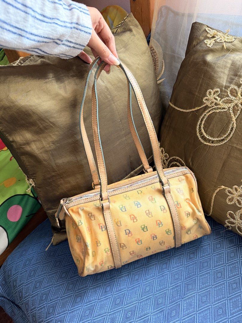 Vintage Y2K Dooney & Bourke Monogram Shoulder Bag (Category: Luxury Bags & Wallets) located in Quezon City. Submitted by mel.highmoons (Listing ID 1465583768, Image 2). Description: super ganda and no issues! spacious sa loob and has many pockets huhu hard to let go MOP: BPI/Bank Transfer MOD: Lalamove, Flash Express Shipping fee to be shouldered by buyer..
