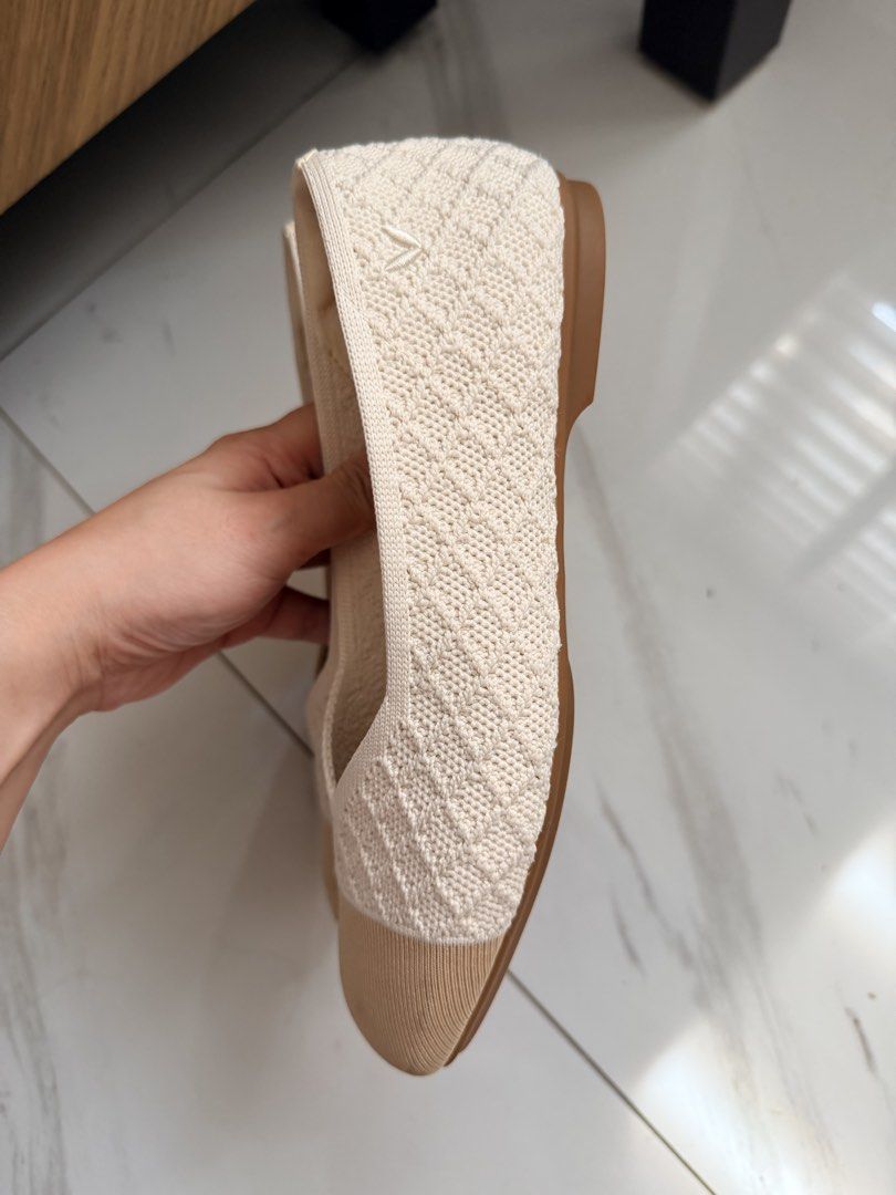 VIVAIA Square Toe Flats Beige (Category: Flats & Sandals) located in Quezon City. Submitted by hjane26 (Listing ID 1465635685, Image 2). Description: - Brand: VIVAIA - Style: Knitted slip-on daily flats - Color: Beige and cream tone with contrasting toe cap - Design: Textured diamond pattern across the upper - Comfort: Cushioned insole and flexible design - Condition: Excellent / Ready to wear - Size: 22.5cm / 5.5 US - Can be cleaned via washing 