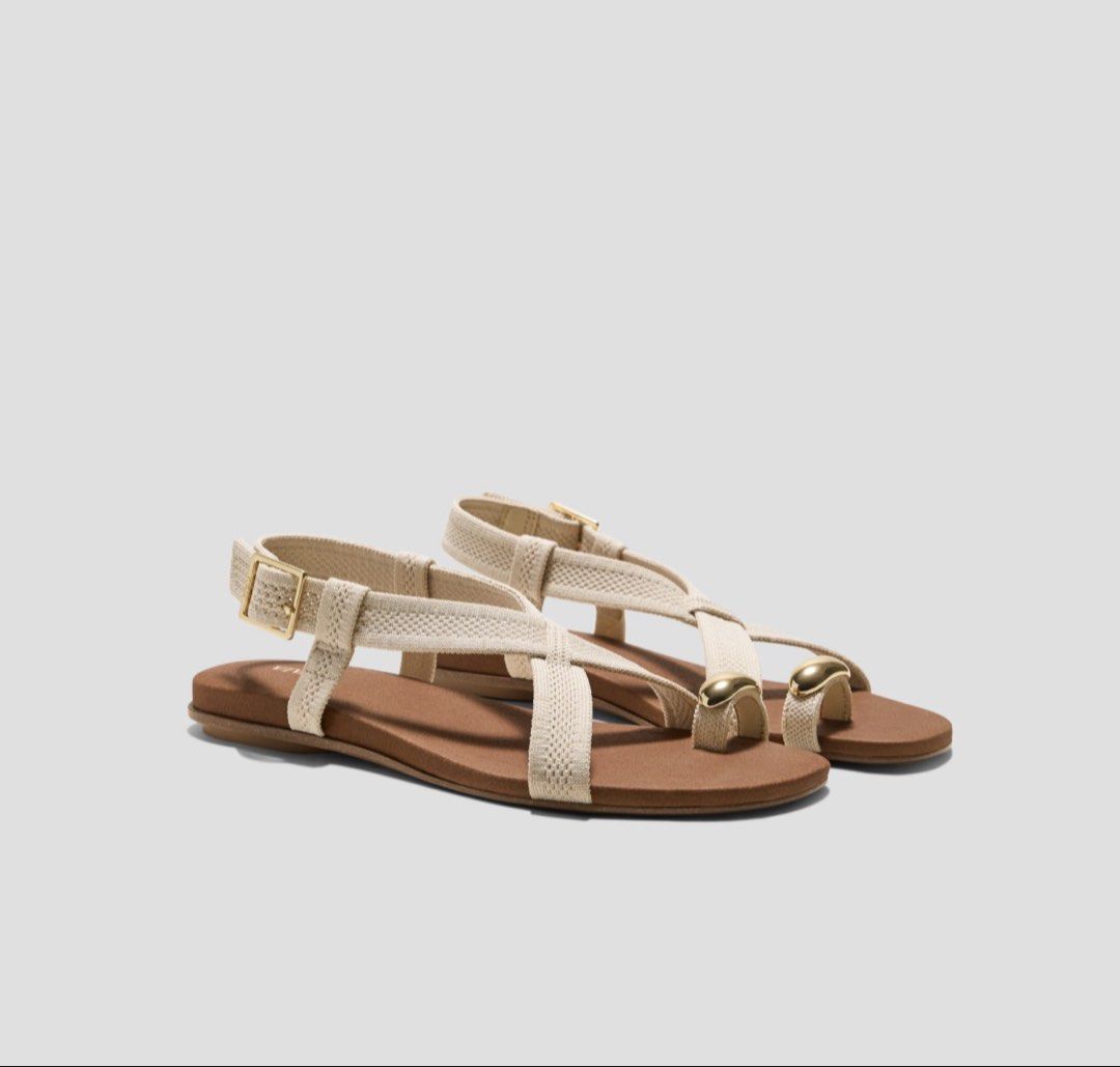 Vivaia Square-Toe Slingback Toe Ring Sandals (Derorice) (Category: Flats & Sandals) located in Quezon City. Submitted by jgsellss (Listing ID 1465747238, Image 2). Description: Brand new I can send the photo just message me if interested. .