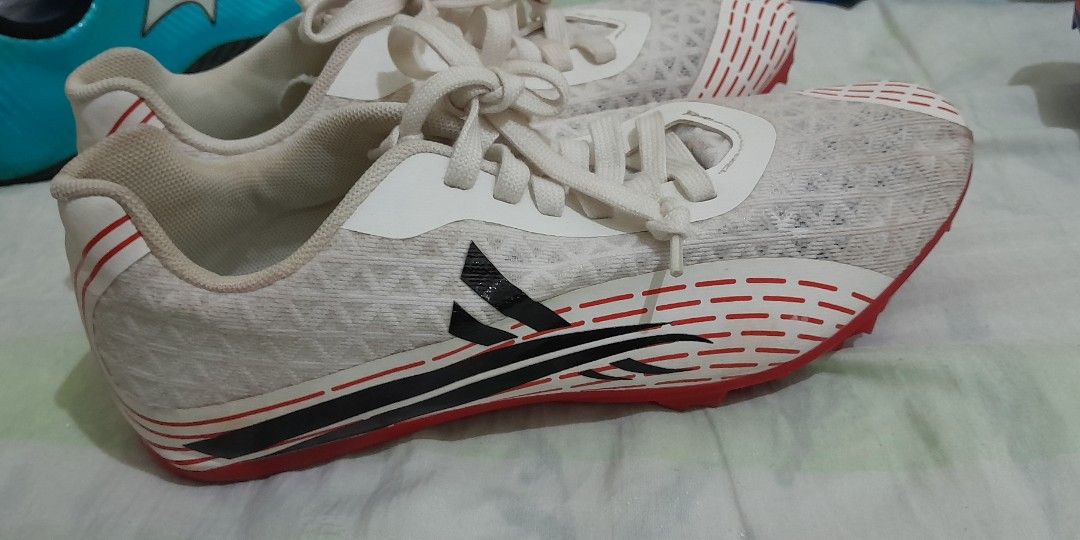 Volanti sprint 8 us men (Category: Sneakers) located in Manila. Submitted by dreamweaver25 (Listing ID 1465759000, Image 2). Description: volanti white 8 us men pick up cubao ship via lalamove ship via jrs price is fixed sure buyer only.