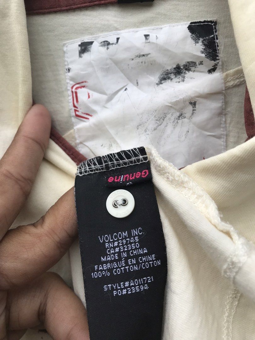 VOLCOM (Category: Tshirts & Polo Shirts ) located in Butuan. Submitted by roannargel13668 (Listing ID 1465628192, Image 3). Description: .