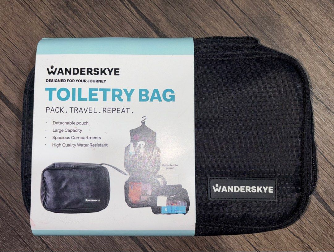 Wandersyke Toiletry Bag - 6” x 10” x 3.5” (Category: Travel Essentials & Accessories) located in Quezon City. Submitted by dardsa (Listing ID 1465592349, Image 1). Description: WYSIWYG Wandersyke Toiletry Pouch 6 inches x 10 inches x 3.5 inches (L x W x H).
