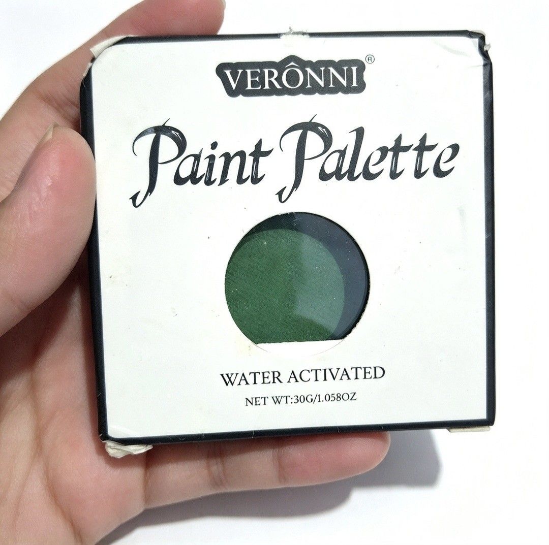 Water Activated Face & Body Paint Green (Category: Makeup) located in Quezon City. Submitted by ana-chan (Listing ID 1465636256, Image 1). Description: - Brand: Veronni - Item: Water-activated face and body paint - Color: Green - Net Weight: 30g - Usage: Just add a splash of water, apply with a sponge or brush - Mfg Date: October 2024 - Expiry Date: October 2027 - Condition: Brand new.