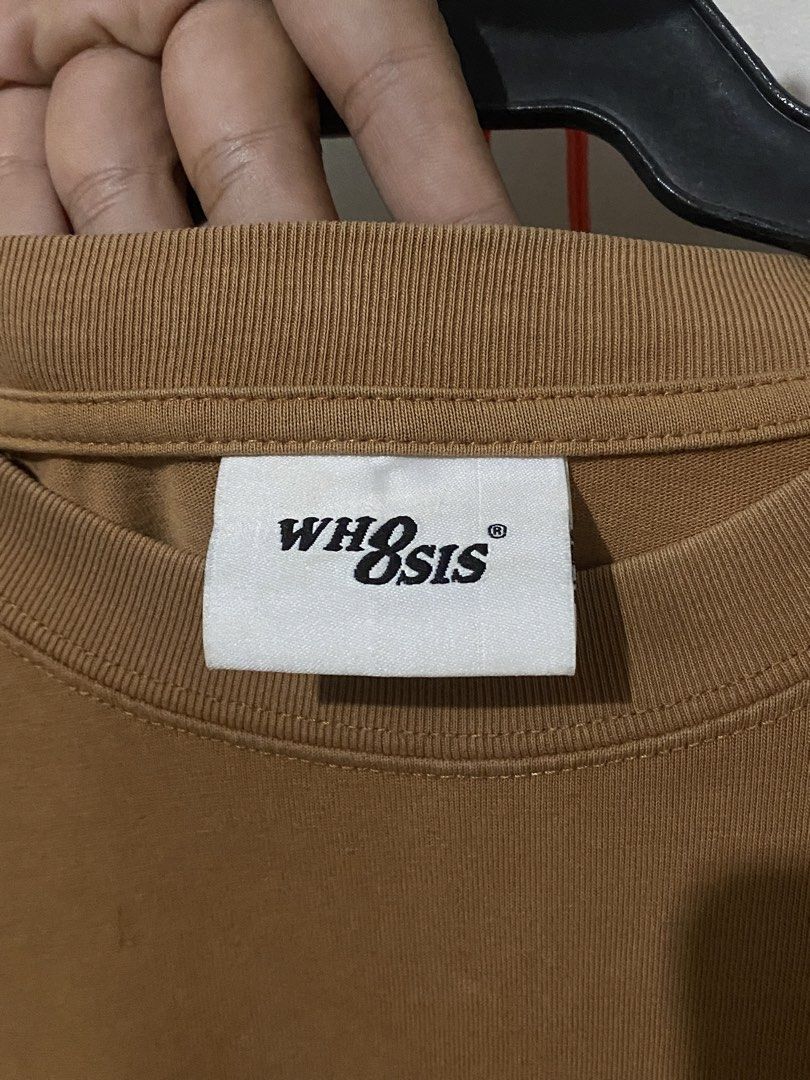 WH8SIS SHIRT (Category: Formal Shirts) located in Apalit. Submitted by thriftygabbb (Listing ID 1465703474, Image 2). Description: 23x28-29.