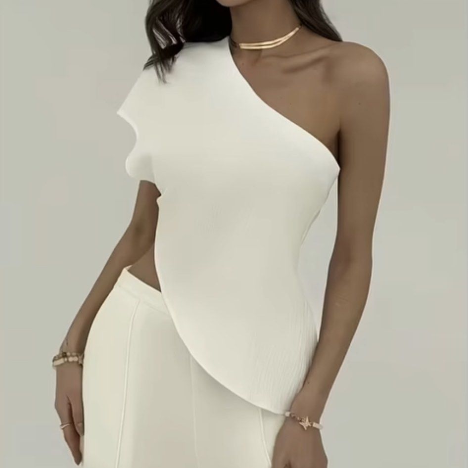 White One-Shoulder Asymmetrical Top (Category: Sleeveless) located in Quezon City. Submitted by va_v2 (Listing ID 1465625362, Image 3). Description: .