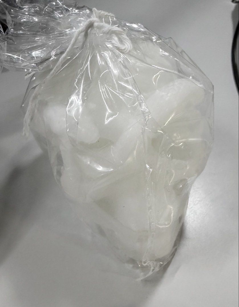 White skull-shaped candle for Halloween (Category: Other Home Decor) located in Makati City. Submitted by parvati (Listing ID 1465701589, Image 2). Description: .