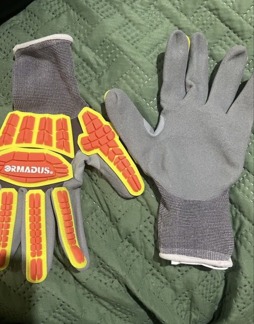 Working Gloves Ormadus 🇺🇸 (Category: Industrial Equipment) located in Paranaque City. Submitted by arianem031087 (Listing ID 1465645104, Image 3). Description: .