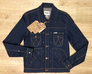 (Category: ) located in . Submitted by SecondStoreRooM (Listing ID 1465599842, Image 1). Description: .