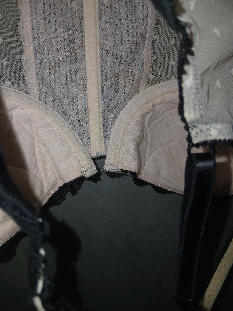Y2k jezebel corset 34 B good condition no issue (Category: Undergarments & Loungewear) located in Marikina City. Submitted by lanadelrey0002 (Listing ID 1465746396, Image 2). Description: no actual pics when worn mop: BDO.PNB. MAYA same day delivery grab or lalamove j&t : 54 pesos Luzon and 74 pesos Visayas ,Mindanao.