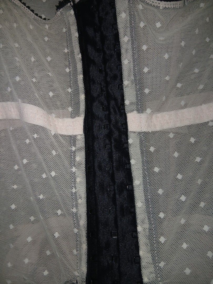 Y2k jezebel corset 34 B good condition no issue (Category: Undergarments & Loungewear) located in Marikina City. Submitted by lanadelrey0002 (Listing ID 1465746396, Image 3). Description: no actual pics when worn mop: BDO.PNB. MAYA same day delivery grab or lalamove j&t : 54 pesos Luzon and 74 pesos Visayas ,Mindanao.