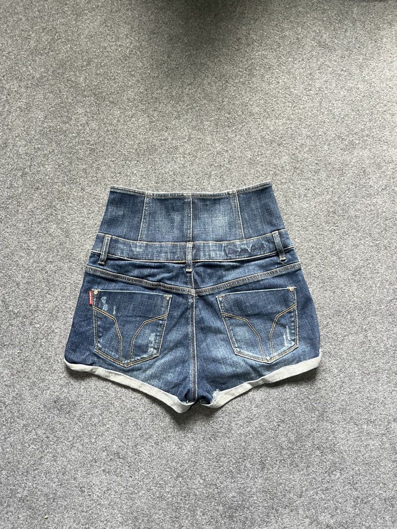 Y2K miss sixty (Category: Shorts) located in Lapu Lapu. Submitted by jhonrener41426 (Listing ID 1465636462, Image 2). Description: Size 26 Length-13 Leg opening-10 Asnew condition Color rate 9.8/10 Authentic Issue none .