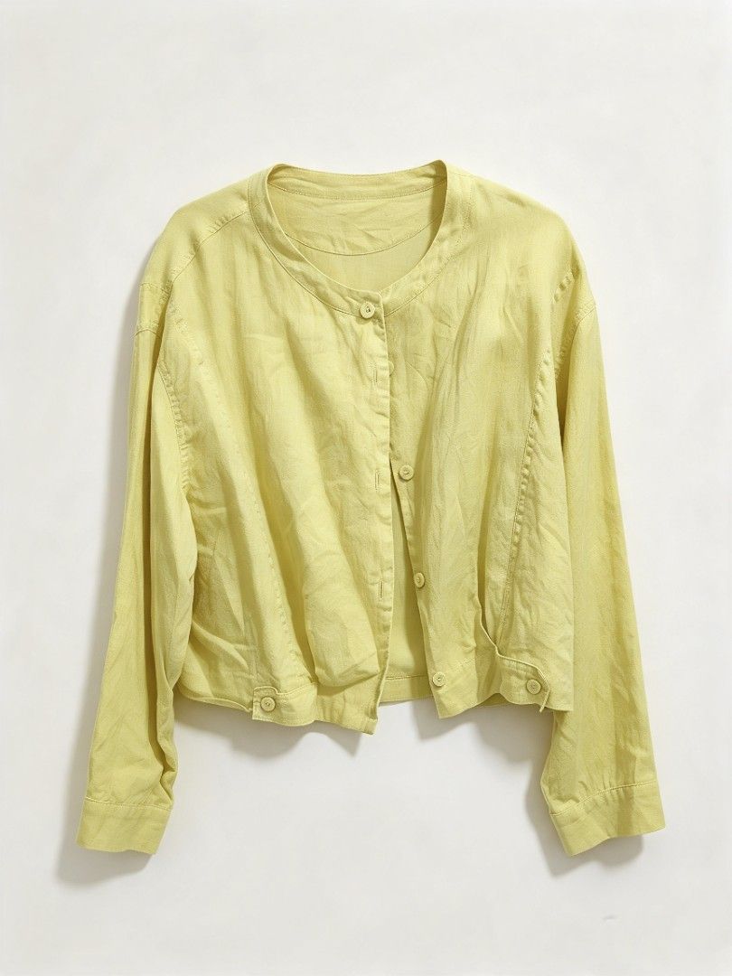YELLOW, GREEN, BLUE (Category: Coats, Jackets and Outerwear) located in Manila. Submitted by peptaura (Listing ID 1465598751, Image 2). Description: - Color: Neutral beige - Fit: Oversized, relaxed style - Details: Notch lapel, double-button closure, flap hip pockets - Lining: Fully lined inside - Condition: Excellent, clean with no stains or damage - Styling: Great for layering over tees or dresses for work and casual wear.