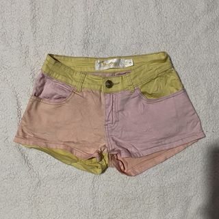 (Category: ) located in . Submitted by thriftfindsbyshei (Listing ID 1465644548, Image 1). Description: .
