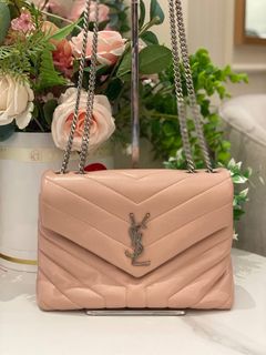 (Category: ) located in . Submitted by luxshare_preloved_ (Listing ID 1465654830, Image 1). Description: .