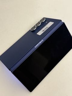 （分類：）位於 。 由 wts_62477779_markkee88 提交（商品編號 1465724234，圖片 1）。簡介： 。