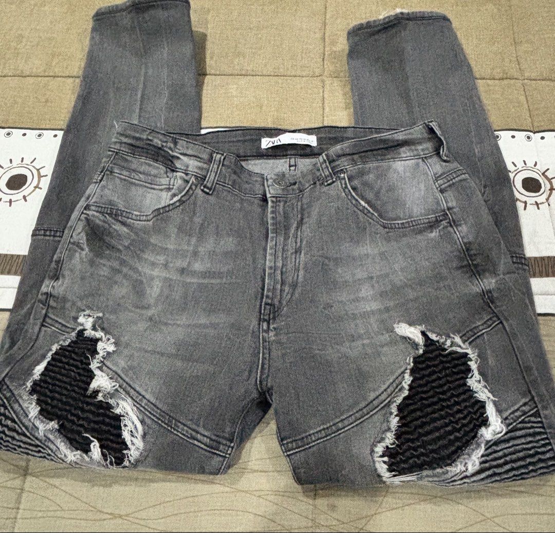 Zara Black / Grey Biker Distressed Ripped Jeans (Category: Jeans) located in Paranaque City. Submitted by antzsome (Listing ID 1465591188, Image 1). Description: - Brand: Zara - Color: 2 pairs Faded Black & Grey with washed aesthetic and fading - Details: Ripped distressing and ribbed biker knee panels 2.5k each get them both for 4k 09177011079.