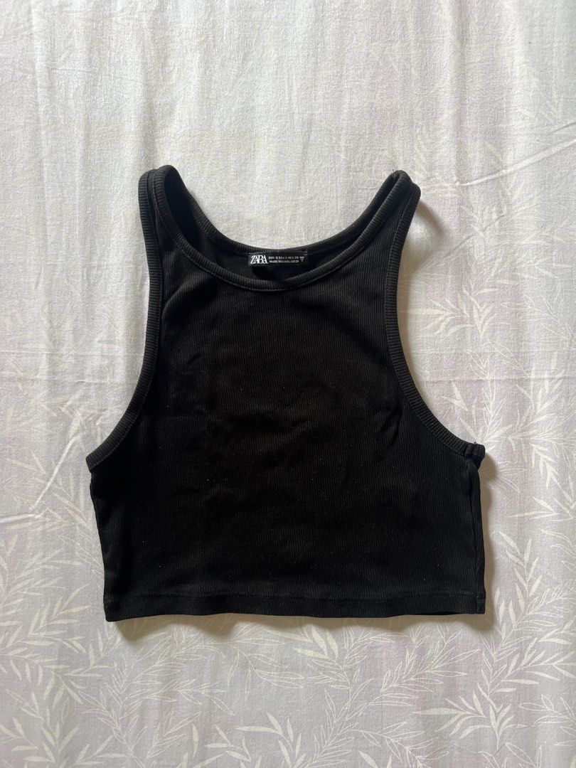 Zara Black Ribbed Halter Tank top (Category: Sleeveless) located in Quezon City. Submitted by katedeclutter (Listing ID 1465599257, Image 1). Description: - Brand: Zara - Size: S.