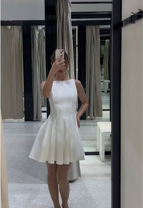 Zara BNWT mini dress (Category: Dresses) located in Mataasnakahoy. Submitted by chicforless.ph (Listing ID 1465646571, Image 3). Description: High quality thick fabric Not see-through, has lining Very flattering!.