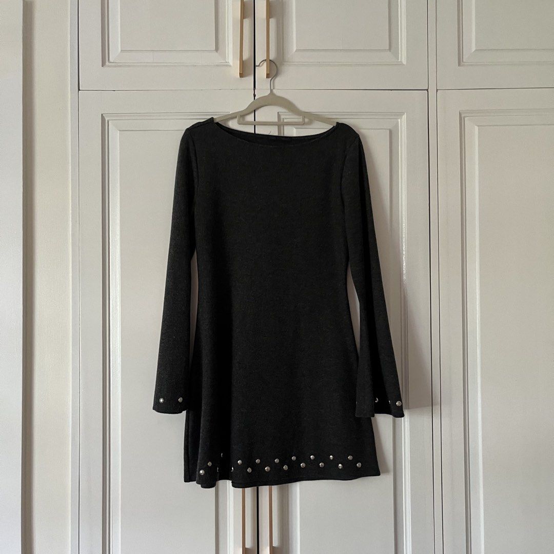 Zara Dark Grey Dress with Studs (Category: Dresses) located in Muntinlupa City. Submitted by impulsiveasf (Listing ID 1465618100, Image 1). Description: Got this from the saleee v loose on me .