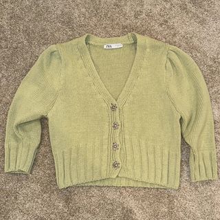 (Category: ) located in . Submitted by prelovedbysha3 (Listing ID 1465684726, Image 1). Description: .