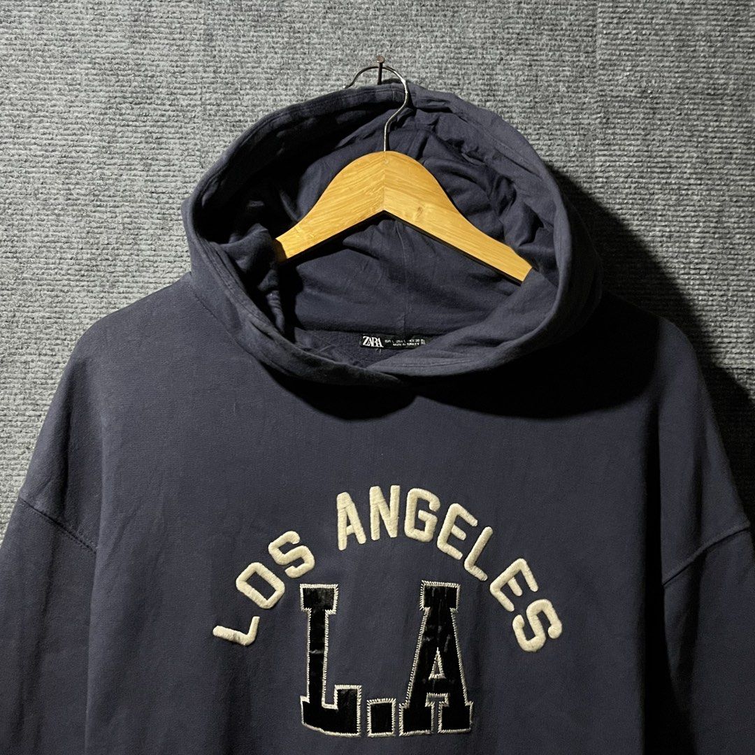 ZARA LOS ANGELES (Category: Coats, Jackets and Outerwear) located in Naga. Submitted by goodfinds_only.v1 (Listing ID 1465703296, Image 2). Description: FOR SALE -ZARA LOS ANGELES HOODIE SIZE:LARGE MEASUREMENTS WIDTH:24 INCH LENGTH:30 INCH COLOR RATE:9/10 COLOR MAY VARY DUE TO LIGHTNING GOOD CONDITION NO FLAWS DM ME TO PURCHASE! LOCATION:NAGA CITY BICOL.