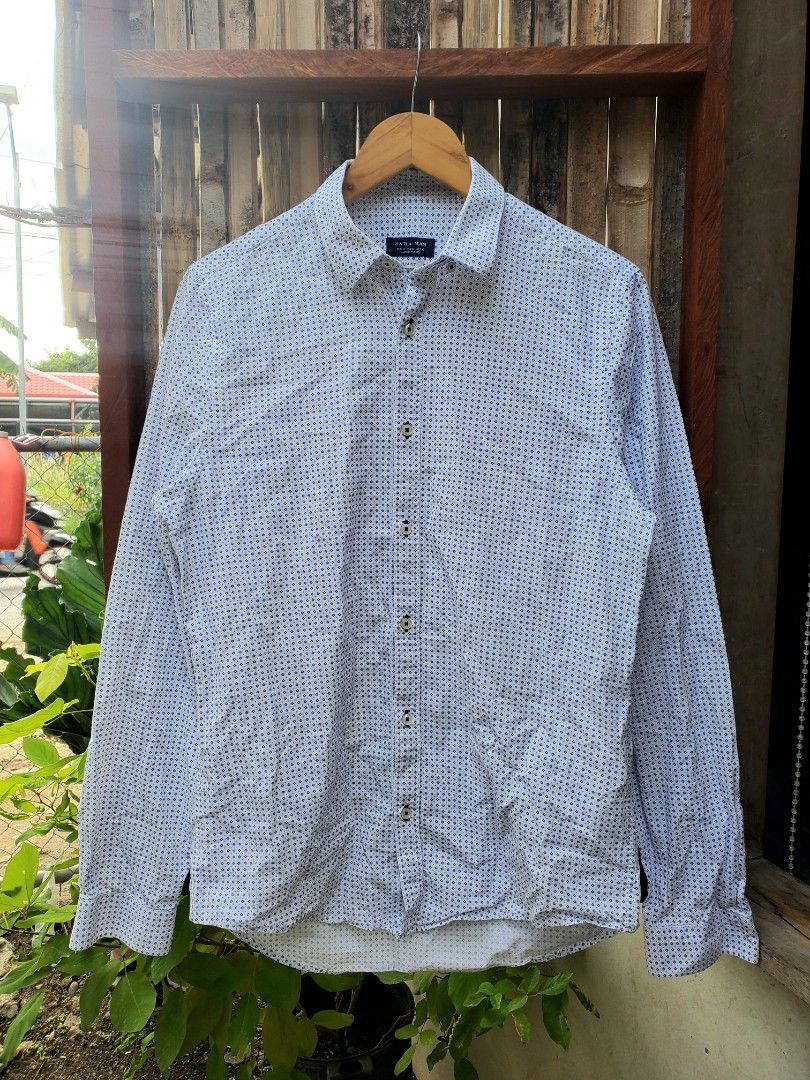 Zara Polo Long Sleeve (Category: Tshirts & Polo Shirts ) located in Digos. Submitted by makiboi2006 (Listing ID 1465710464, Image 1). Description: Medium Excellent.