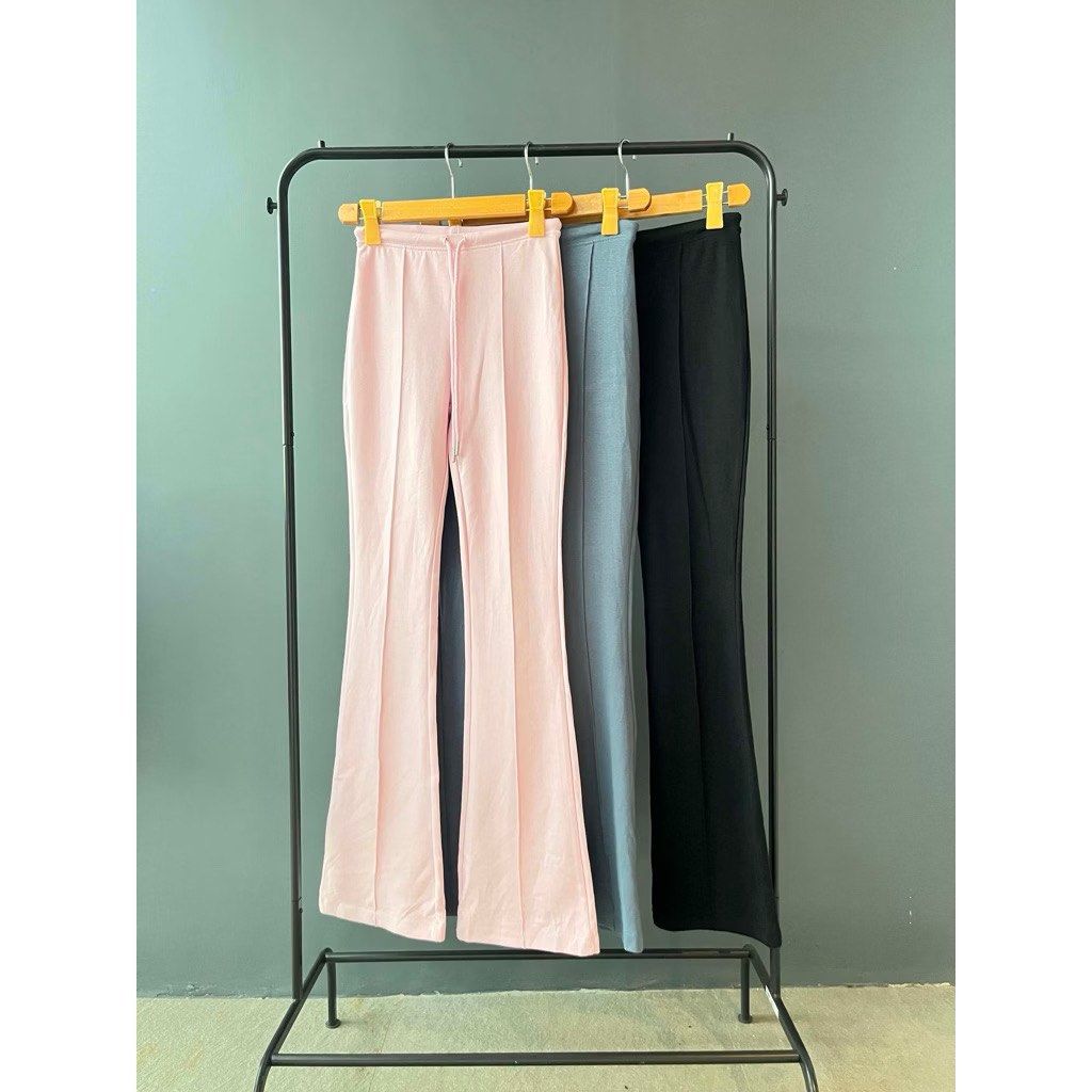 Zara Stitched Interlock Bell Bottom in Pink (Category: Jeans) located in Quezon City. Submitted by shoprisseangela (Listing ID 1465620341, Image 2). Description: - Comfy pink flare pants with super soft material - Adjustable drawstring waist for a custom fit - Stylish pinstripe detail down the front legs .