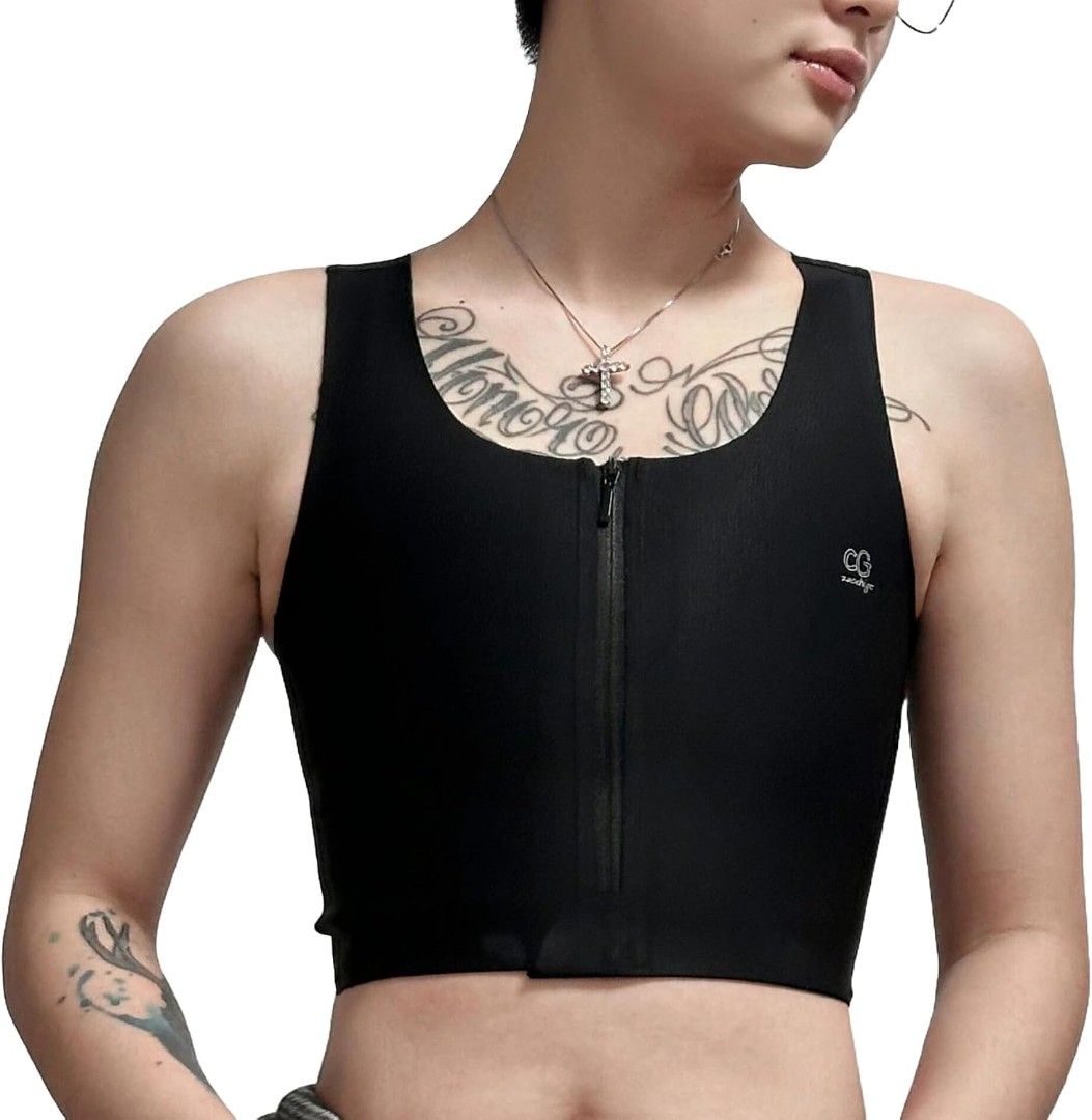 Zuochige Black Zip-Front Compression Tank Top (Category: Activewear) located in Angeles City. Submitted by measaliman02351 (Listing ID 1465597680, Image 2). Description: - Brand: Zuochige - Item: Black compression vest (Brand new with tags and original pouch) - Closure: Front zipper for easy wear - Design: Scoop neckline with textured fabric throughout - Branding: White 'CG zuochige' logo printed on the left chest - Condition: 100% brand new, unw