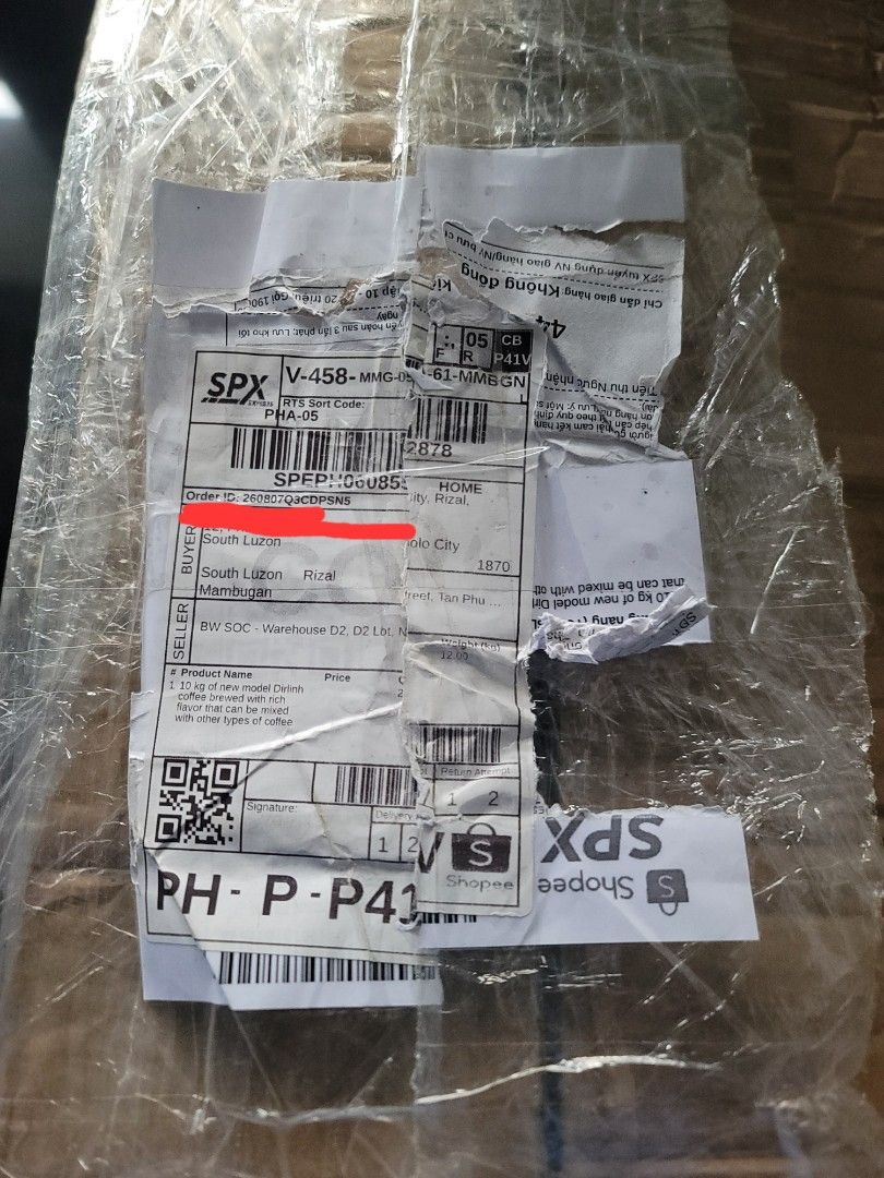 100% Authentic Vietnam Robusta ground drip coffee with free coffee filter (Category: Beverages) located in Caloocan City. Submitted by mightydog.ec0194 (Listing ID 1471140585, Image 2). Description: Need help, we closed business. Baka po may gusto ng Robusta Ground drip coffee from Vietnam. I bought it last September, selling for half price. 200 pesos per 500 gram bag. Minimum of 5 bags for 1000 pesos (with free 20pcs drip filter). Pickup or meet