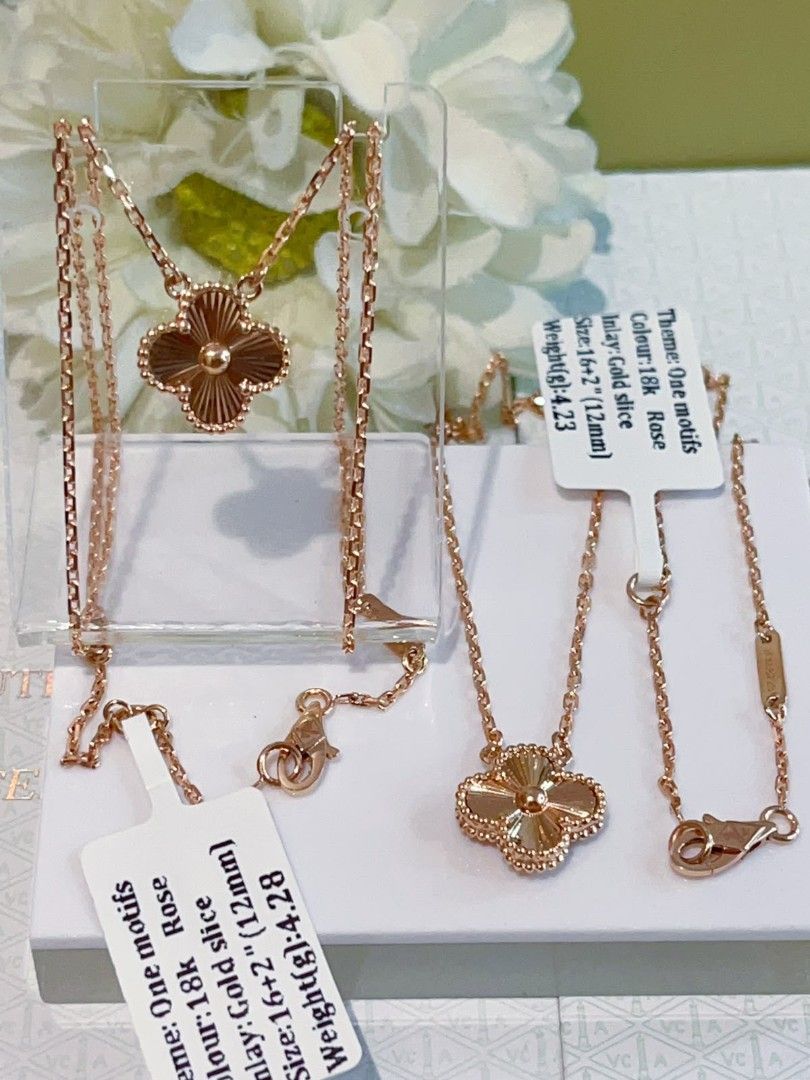 18k 12/15mm vca necklace hk setting (Category: Necklaces) located in Manila. Submitted by luxesparks (Listing ID 1471144414, Image 3). Description: .