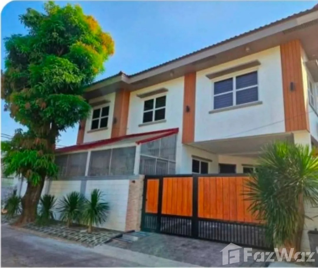 (Category: ) located in . Submitted by propertyproph (Listing ID 1471167442, Image 1). Description: .